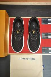 Picture of Louis Vuitton Shoes _SKULVsz38-45hnx040115940